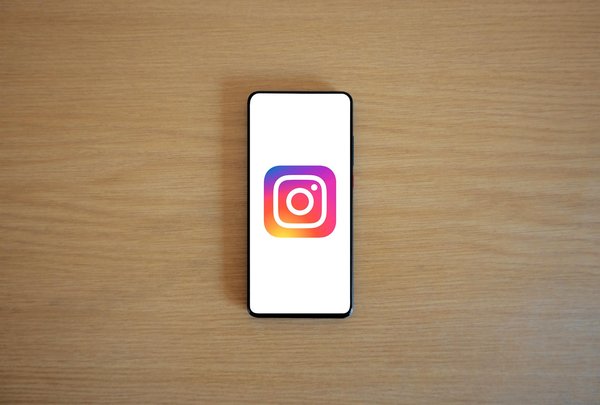 Comment la stratégie d'entreprise façonne et dynamise l'image de marque